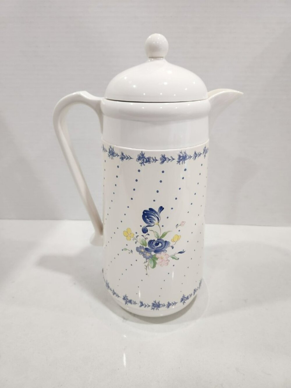 Nikko Blue Peony Carafe 1 Qt Thermal Vacuum Plastic Coffee Thermos Floral Taiwan